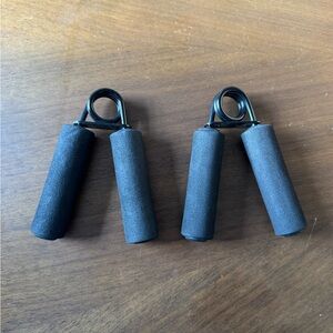 Black Hand Grip Strengtheners